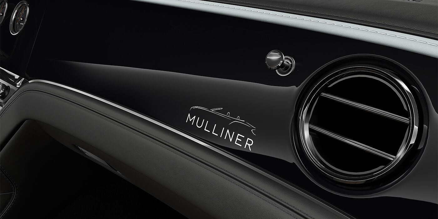 Gohm Sportwagen GmbH | Bentley Stuttgart Bentley Continental GTC Mulliner coupe veneer detail in Grand Black veneer with Diamond Milled console