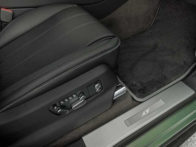 22:Bentley Bentayga S V8, SUV, Alpine Green Satin, Gohm Sportwagen GmbH | Bentley Stuttgart