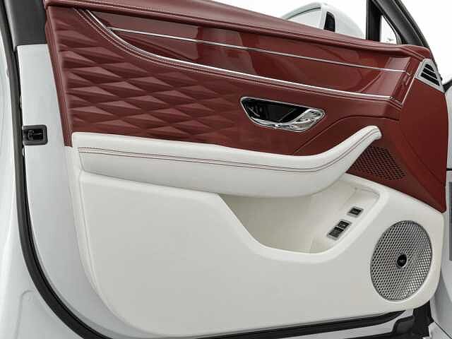 10:Bentley Flying Spur Speed W12, Limousine, Snow Quartz Pearlescent, Gohm Sportwagen GmbH | Bentley Stuttgart
