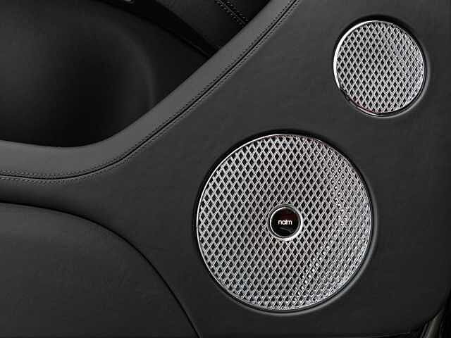 11:Bentley Bentayga EWB Mulliner V8, SUV, Ice over Black Crystal, Gohm Sportwagen GmbH | Bentley Stuttgart