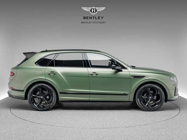4:Bentley Bentayga S V8, SUV, Alpine Green Satin, Gohm Sportwagen GmbH | Bentley Stuttgart