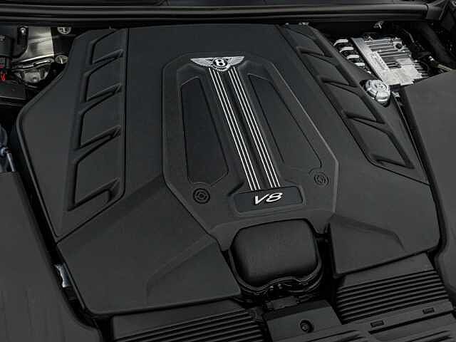 26:Bentley Bentayga EWB Mulliner V8, SUV, Ice over Black Crystal, Gohm Sportwagen GmbH | Bentley Stuttgart