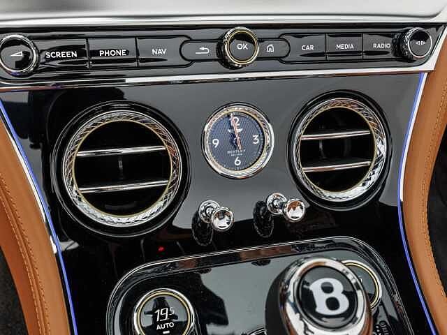20:Bentley Continental GT Convertible Azure V8 Hybrid, Cabrio, Midnight Emerald, Gohm Sportwagen GmbH | Bentley Stuttgart