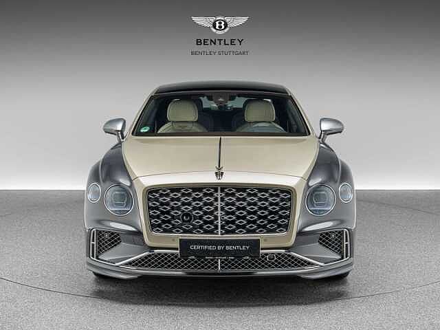 31:Bentley Flying Spur Mulliner V8 Hybrid, Limousine, Patina over Magnetic, Gohm Sportwagen GmbH | Bentley Stuttgart