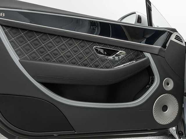 10:Bentley Continental GT Mulliner V8, Coupé, Moonbeam, Gohm Sportwagen GmbH | Bentley Stuttgart