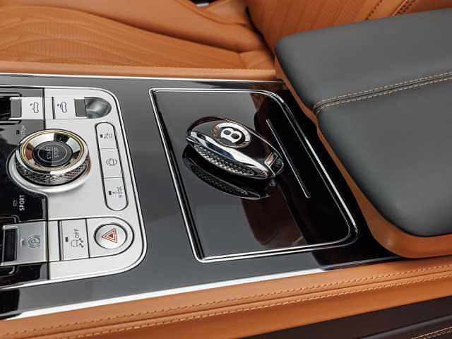 21:Bentley Continental GT Convertible Azure V8 Hybrid, Cabrio, Midnight Emerald, Gohm Sportwagen GmbH | Bentley Stuttgart